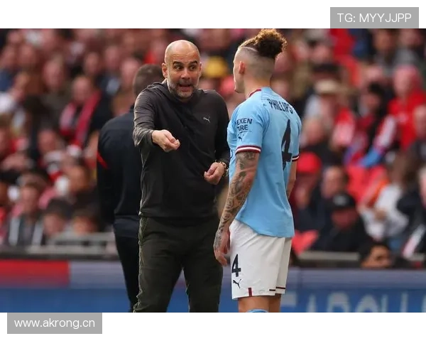 曼城巨资堆积战术单一,豪门定位何在?管理与战术危机突显争冠困境! 曼城巨资堆积战术单一,豪门定位何在?管理与战术危机突显争冠困境!