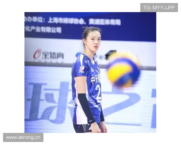 张常宁买菜能比明星化妆还精致，怎么看都不像运动员啊